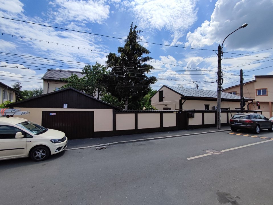 Casa de caramida cu teren 354mp -strada Paunasul Codrilor