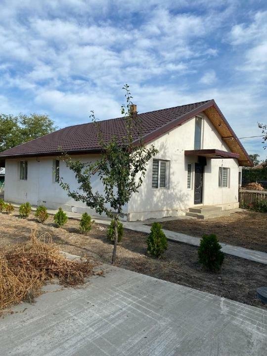 Schimb sau vand casa la tara