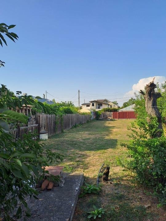 Casa si teren cu doua deschideri Cuza Voda 51