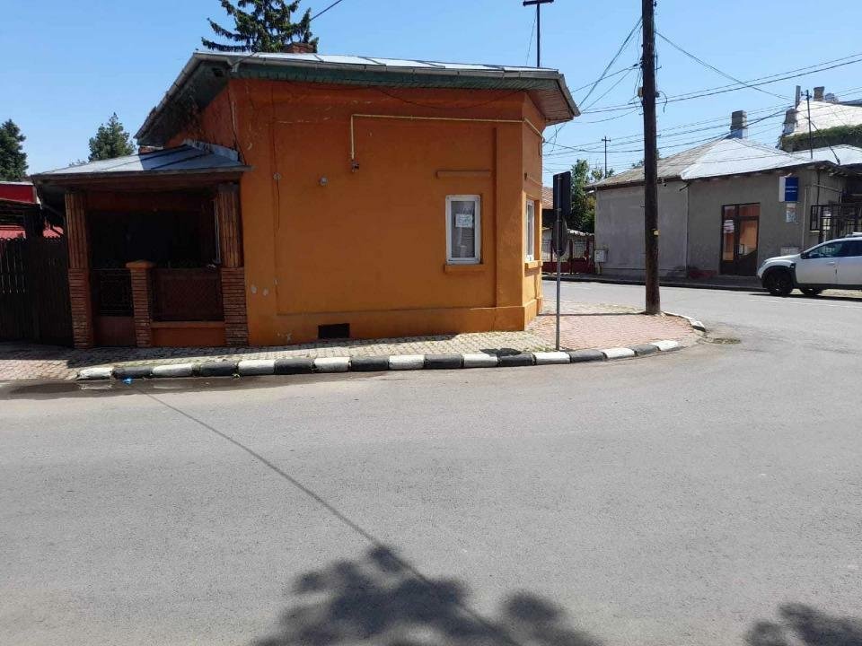 Casa + garaj de vanzare, Giurgiu, Strada Pacii