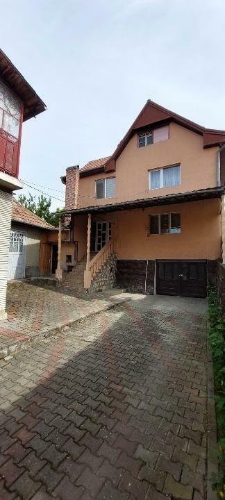 Casa cu livada in Aiud