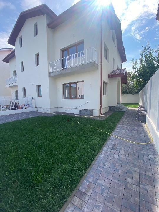 Casa de vanzare Glina - la 2 minute de centura noua A0