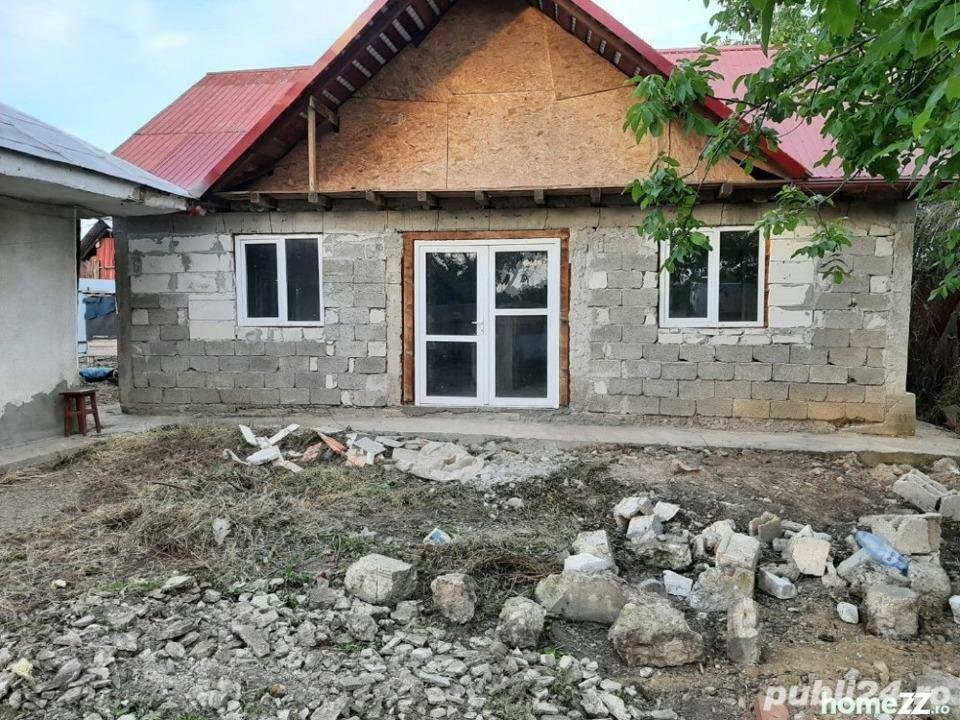 Casă cu teren în Tecuci, Satu Nou