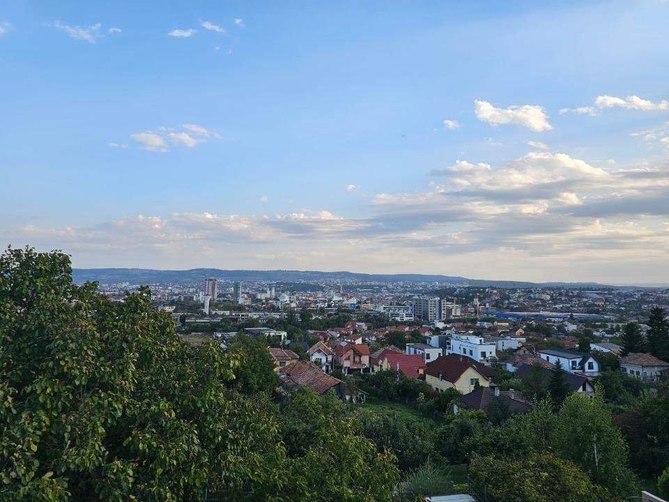 Ocazie Unică! Casa de Vis cu Panoramă Extraordinară în Cluj-Napoca!