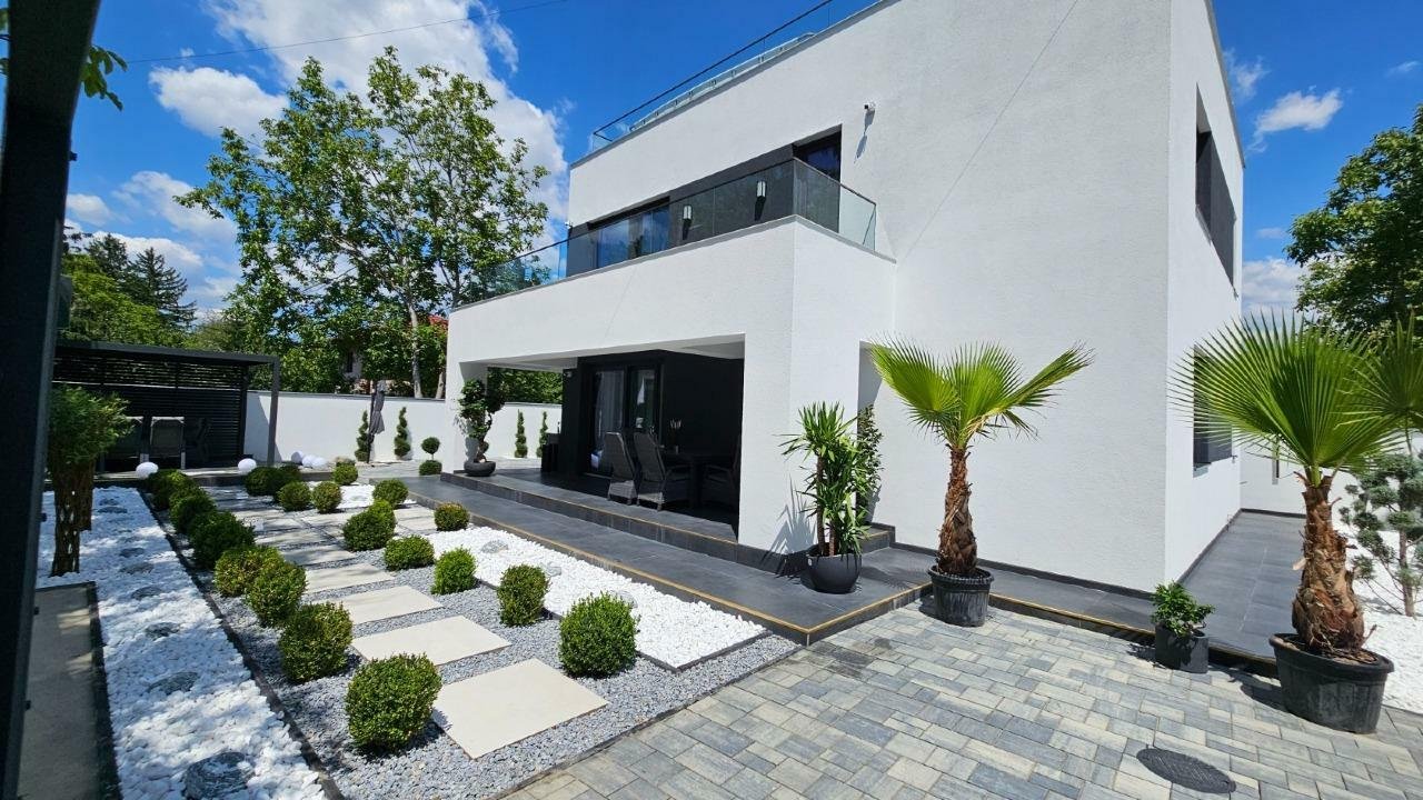 Vila Lux Snagov Langa Lac si Padure Zona Selecta Terasa Panoramica