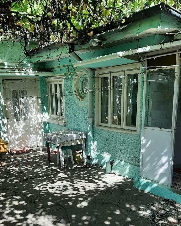 Casa batraneasca, 4 cam., zona centrala oras Buzau