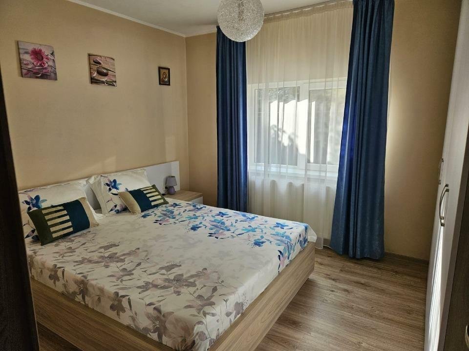 Inchiriez garsoniera la curte, in Cumpana