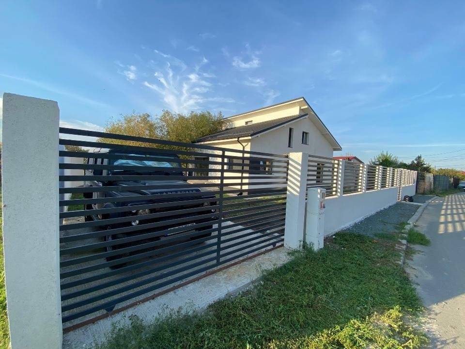 #Proprietar : Casa de vânzare P+M .