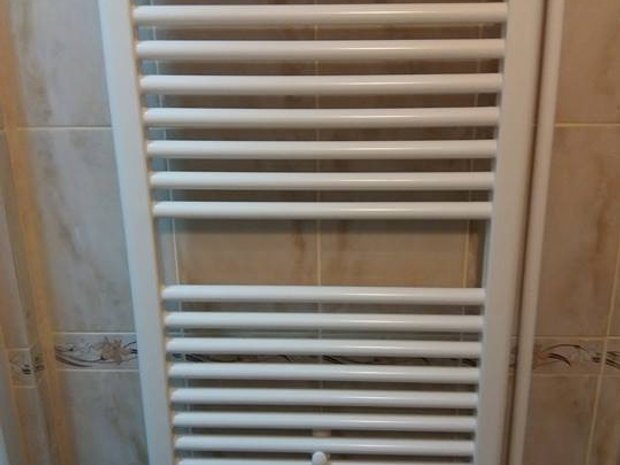 Filiaşi De închiriat Spaţiu Comercial Ultracentral Lânga