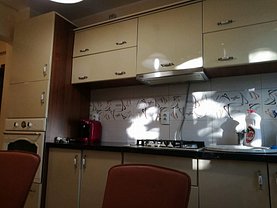 Apartament de vânzare 2 camere în Carei, Central