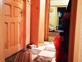 Apartament de vânzare 3 camere în Giurgiu, Central