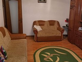 Apartament de vânzare 3 camere în Barlad, Central