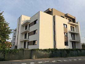 Apartament de vânzare 2 camere în Ramnicu Valcea, Ostroveni