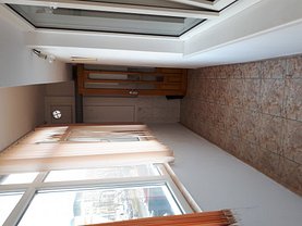 Apartament de vânzare 3 camere în Botosani, Central