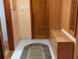 Apartament de vânzare 3 camere în Focsani, Central