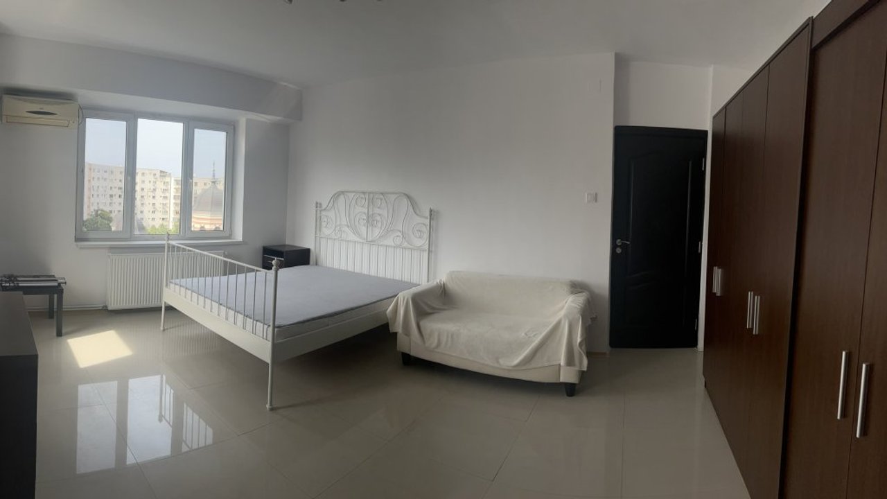 GARSONIERA UNIRII MIRCEA VODA cu centrala proprie