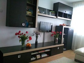 Apartament de vânzare 3 camere în Braila, Viziru 1