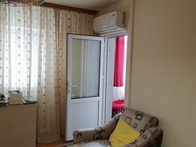 Apartament de vânzare 2 camere în Oltenita, Central