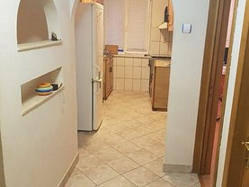 Apartament de vânzare 3 camere în Tulcea, Central