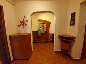 Apartament de vânzare 4 camere în Ploiesti, Republicii
