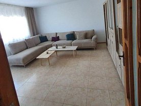 Apartament de vânzare 3 camere în Focsani, Central