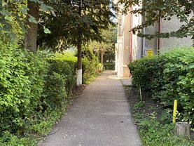 Apartament de vânzare 2 camere în Bacau, Narcisa