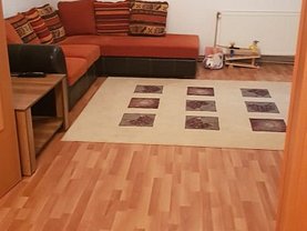 Apartament de închiriat 3 camere în Calarasi, 2 Moldoveni