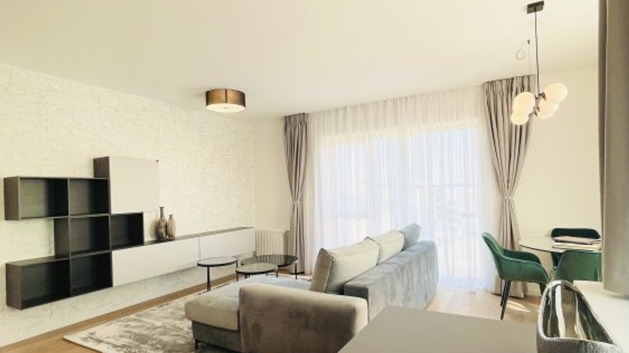 Proprietar. Inchiriez un superb apartament cu 2 camere, Aviatiei Park
