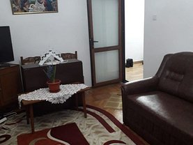 Apartament de vânzare 3 camere în Targoviste, Central