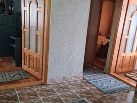 Apartament de vânzare 4 camere în Suceava, Obcini