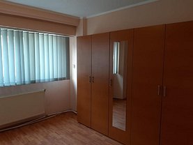 Apartament de închiriat 3 camere în Braila, Calarasi