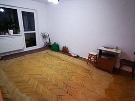 Apartament de vânzare 2 camere, în Miercurea-Ciuc