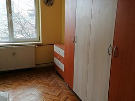 Apartament de închiriat 3 camere, în Oradea, zona Cantemir