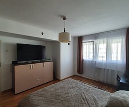 Apartament de vânzare 3 camere, în Oradea, zona Dacia