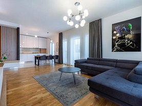 Apartament de închiriat 4 camere, în Cluj-Napoca, zona Bună Ziua