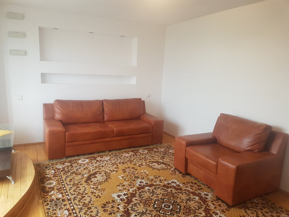 Inchiriez: Apartament 3 camere - Piata Zorilor, Cluj - imaginea 1