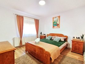 Apartament de inchiriat 3 camere, în Alba Iulia, zona Cetate