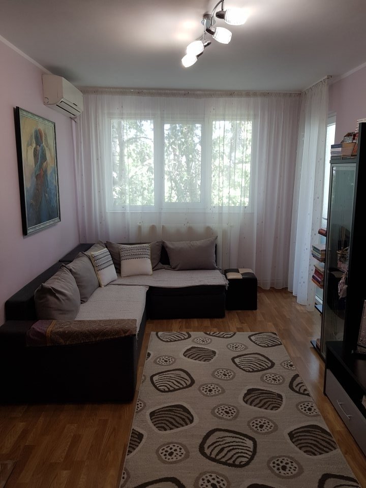 Vanzare Apartament 3 Camere Micro 39 - Apartament Cu 3 Camere De ...