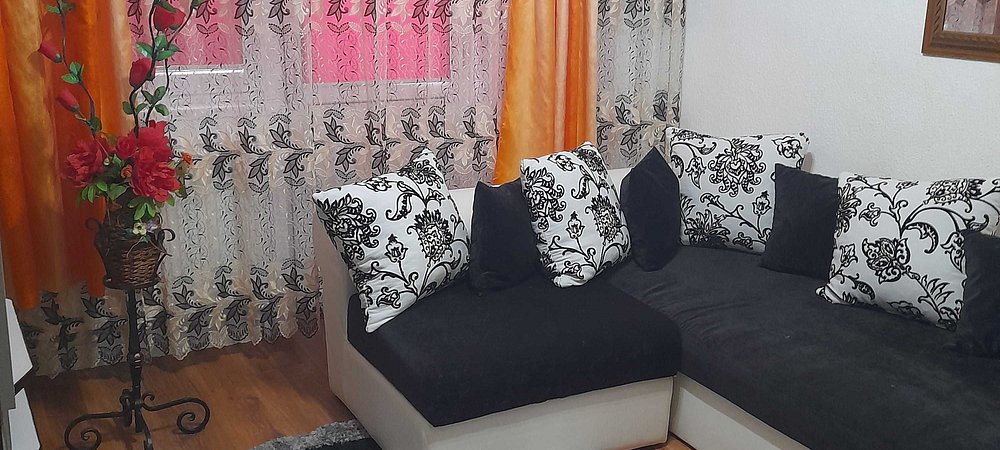 Apartament de închiriat 2 camere - imaginea 0 + 1