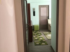 Apartament de vânzare 2 camere, în Barlad, zona Central