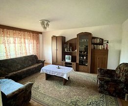 Apartament de vanzare 4 camere, în Ramnicu Sarat, zona Balta Alba
