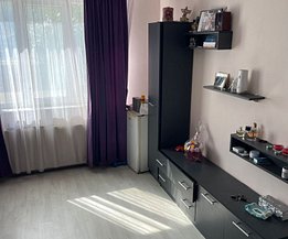 Apartament de vânzare 2 camere, în Piatra-Neamţ