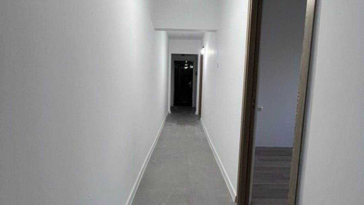 Vand apartament 4 camere Drumul Taberei
