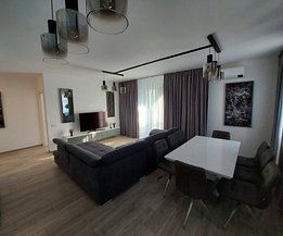 Apartament de vânzare 3 camere, în Bucureşti, zona P-ţa Muncii