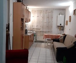 Apartament de vânzare 3 camere, în Piatra-Neamţ, zona Precista