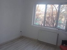 Apartament de vânzare 2 camere în Vaslui, Central