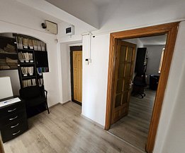 Apartament de vânzare 2 camere, în Craiova, zona Central