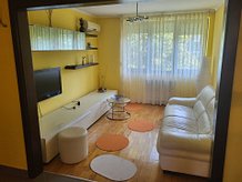 Apartament de închiriat 3 camere în Oradea, Decebal
