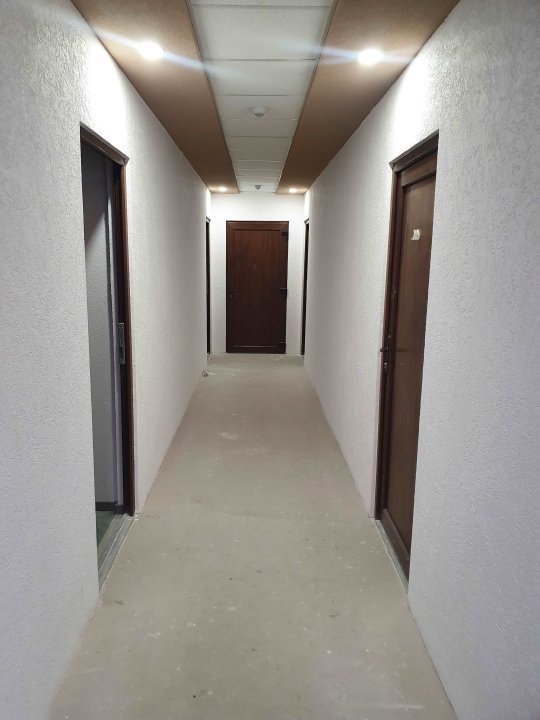 Apartament 7 camere decomandate cu bai proprii (cazare angajati)