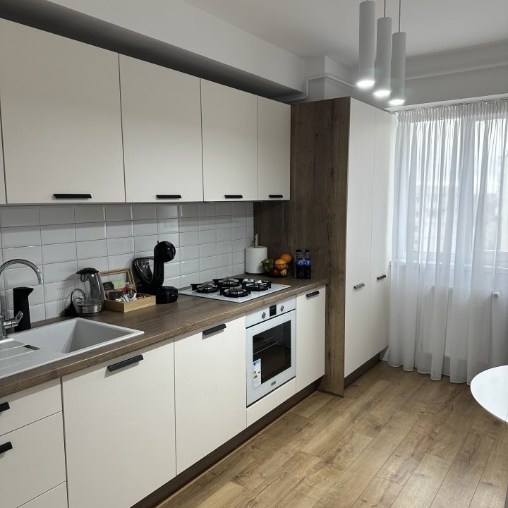 Inchiriez Apartament Suceava Central